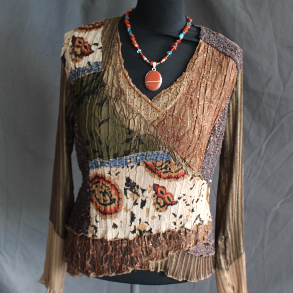 Alberto Makali Beaded Crinkle Layered Blouse